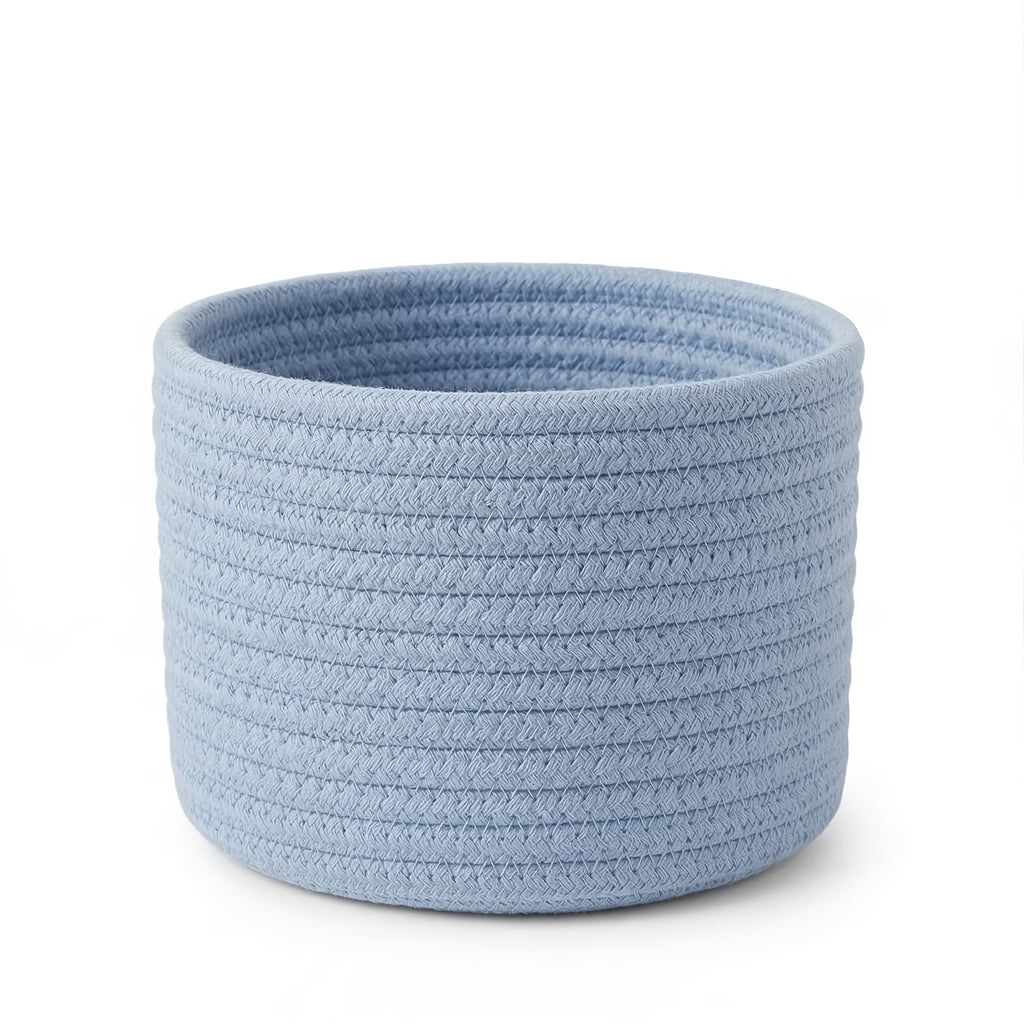 Round woven basket