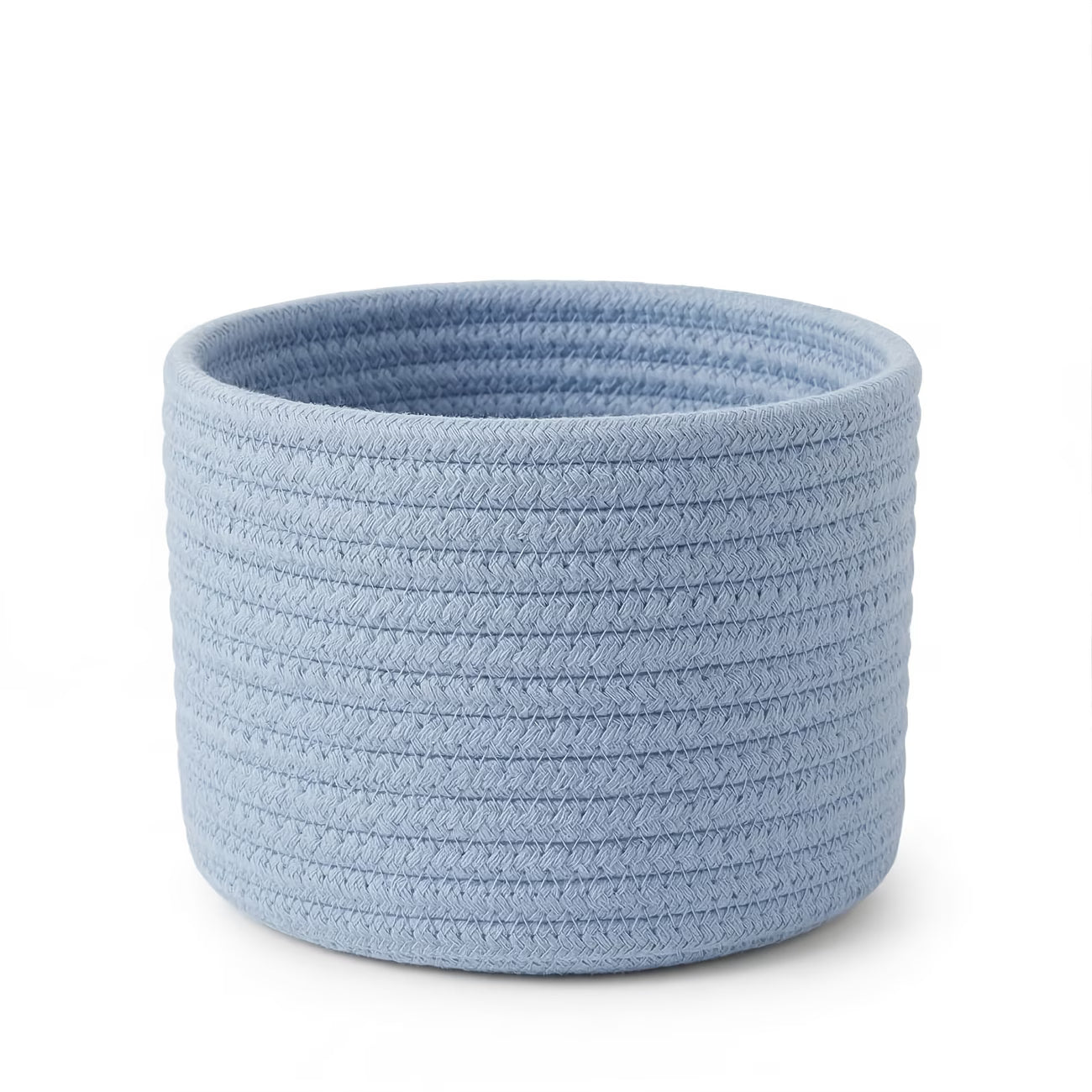 Round woven basket
